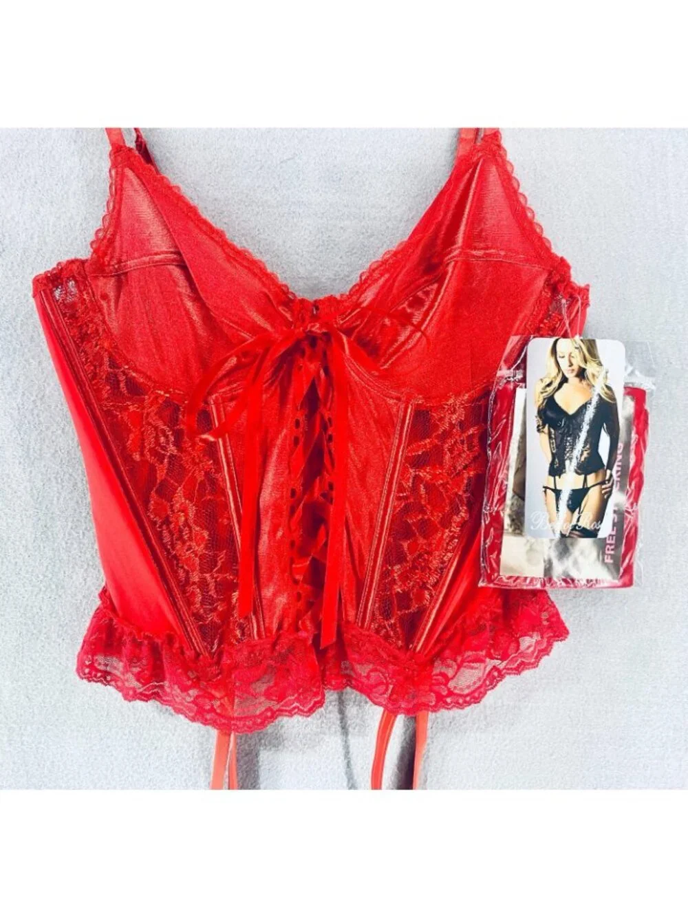 Womens Corset Bra Top Lingerie Small Red Lace Garter 90s Vintage NWT